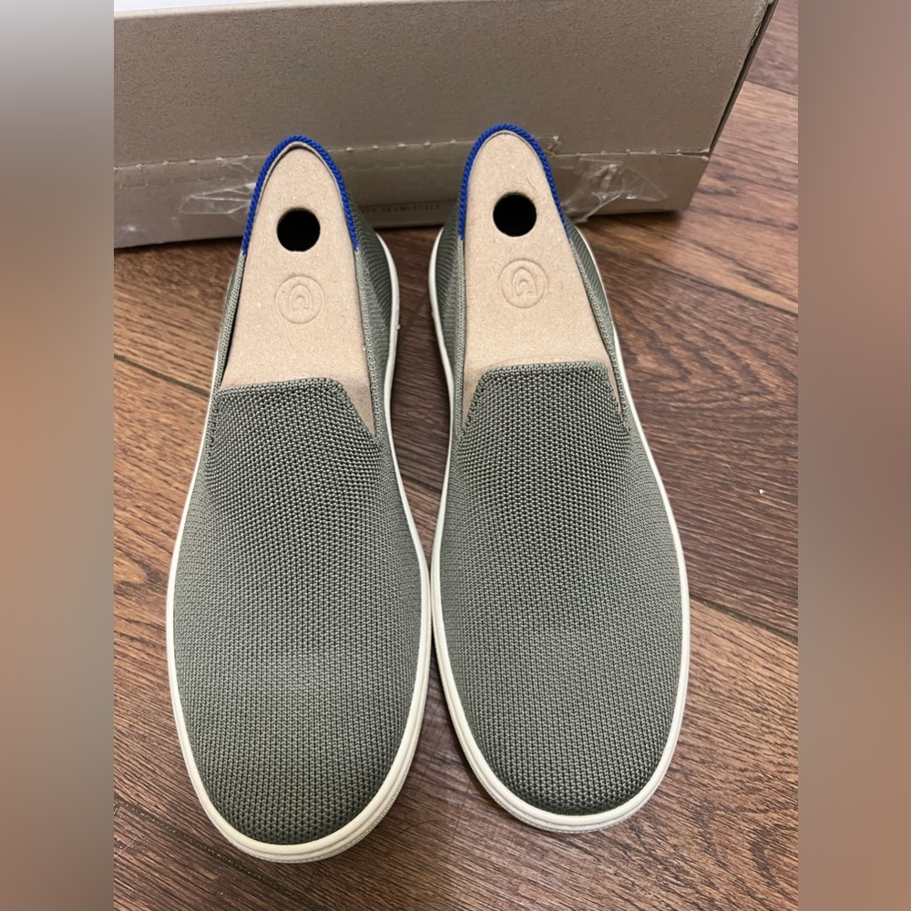 Rothy’s sage green sneakers 7